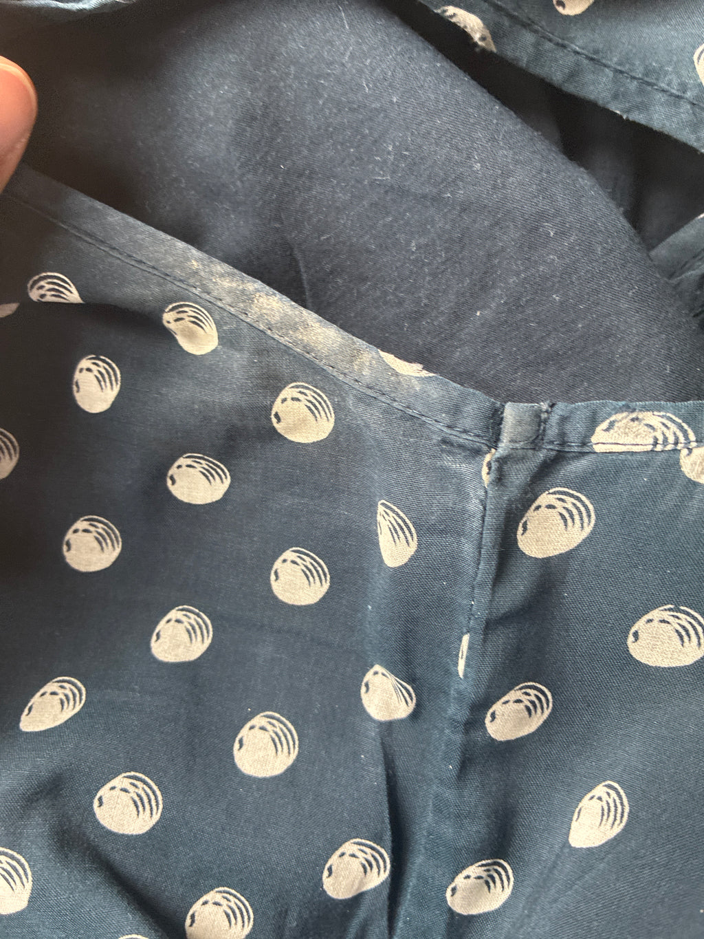 Zeitloses s.Oliver Kleid Größe M 38 in Marineblau-Creme mit Punkten