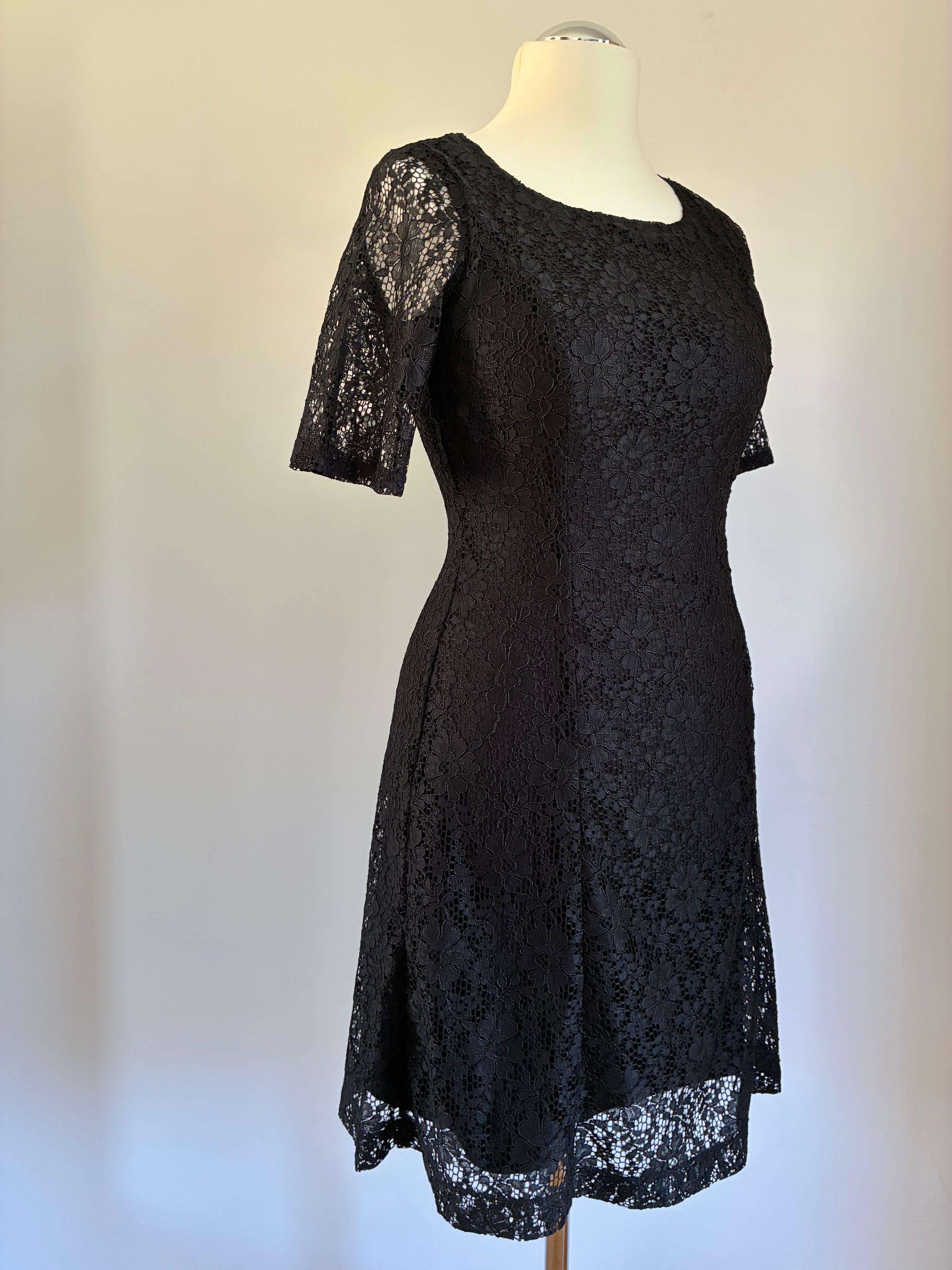 s.Oliver Kleid Gr. 36 – schwarz, elegant und ungetragen