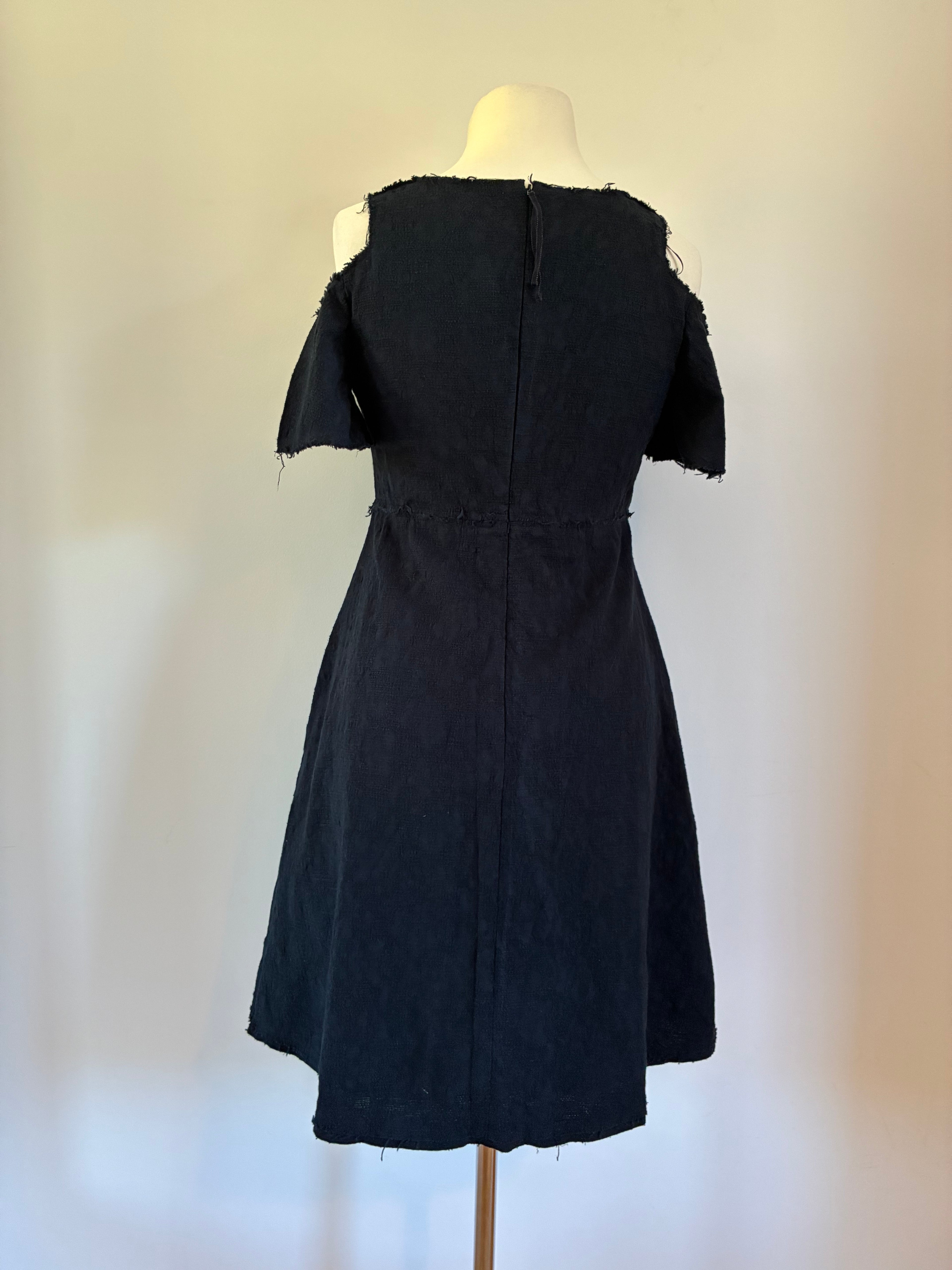 Dorothee Schumacher Kleid Gr. 38 – marineblau mit Cut-outs, neu mit Etikett