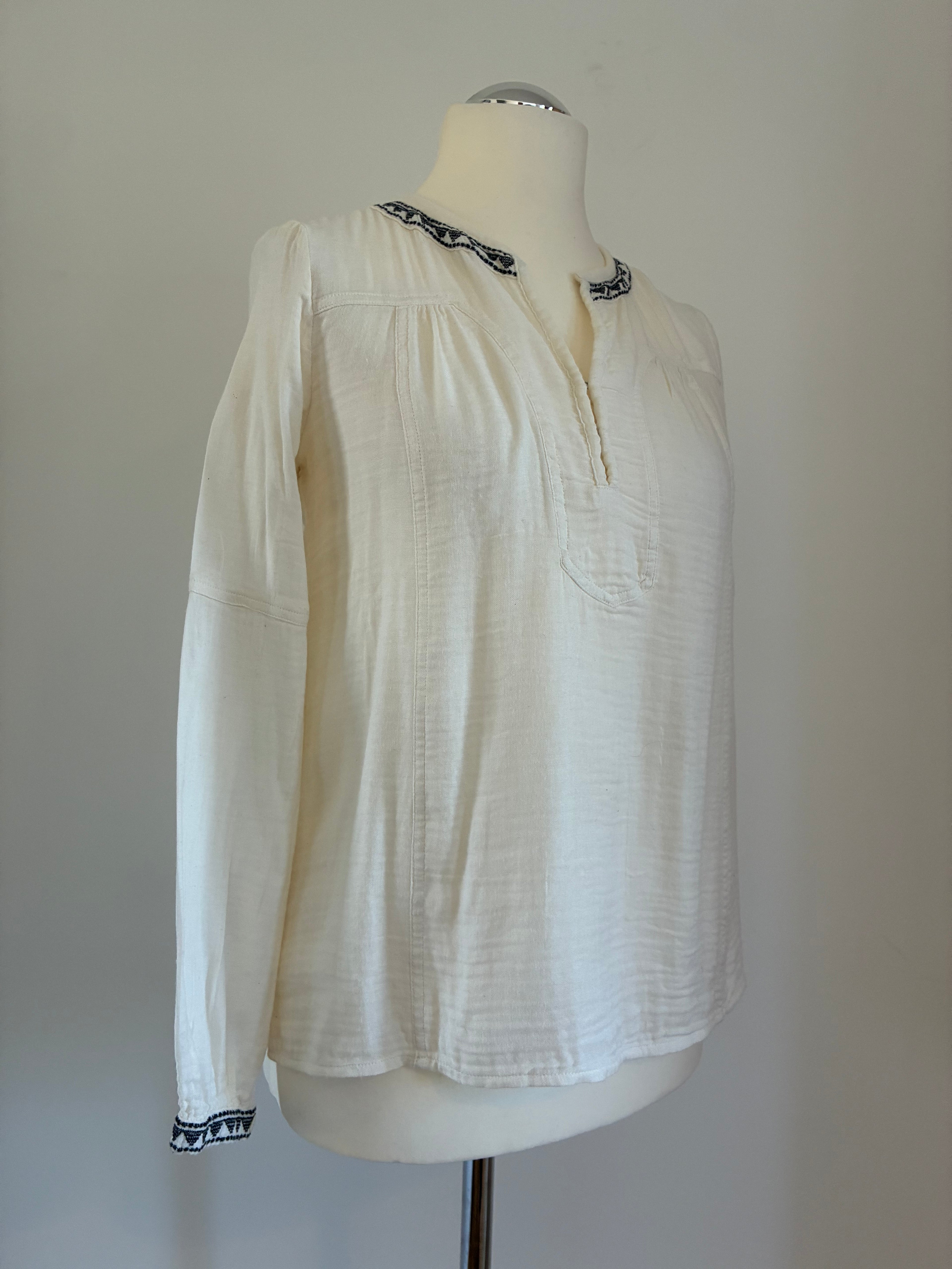 Noa Noa Bluse mit Stickereien – Größe S / 36