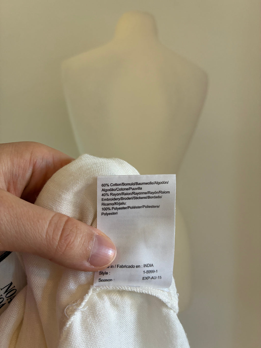 Noa Noa Bluse mit Stickereien – Größe S / 36