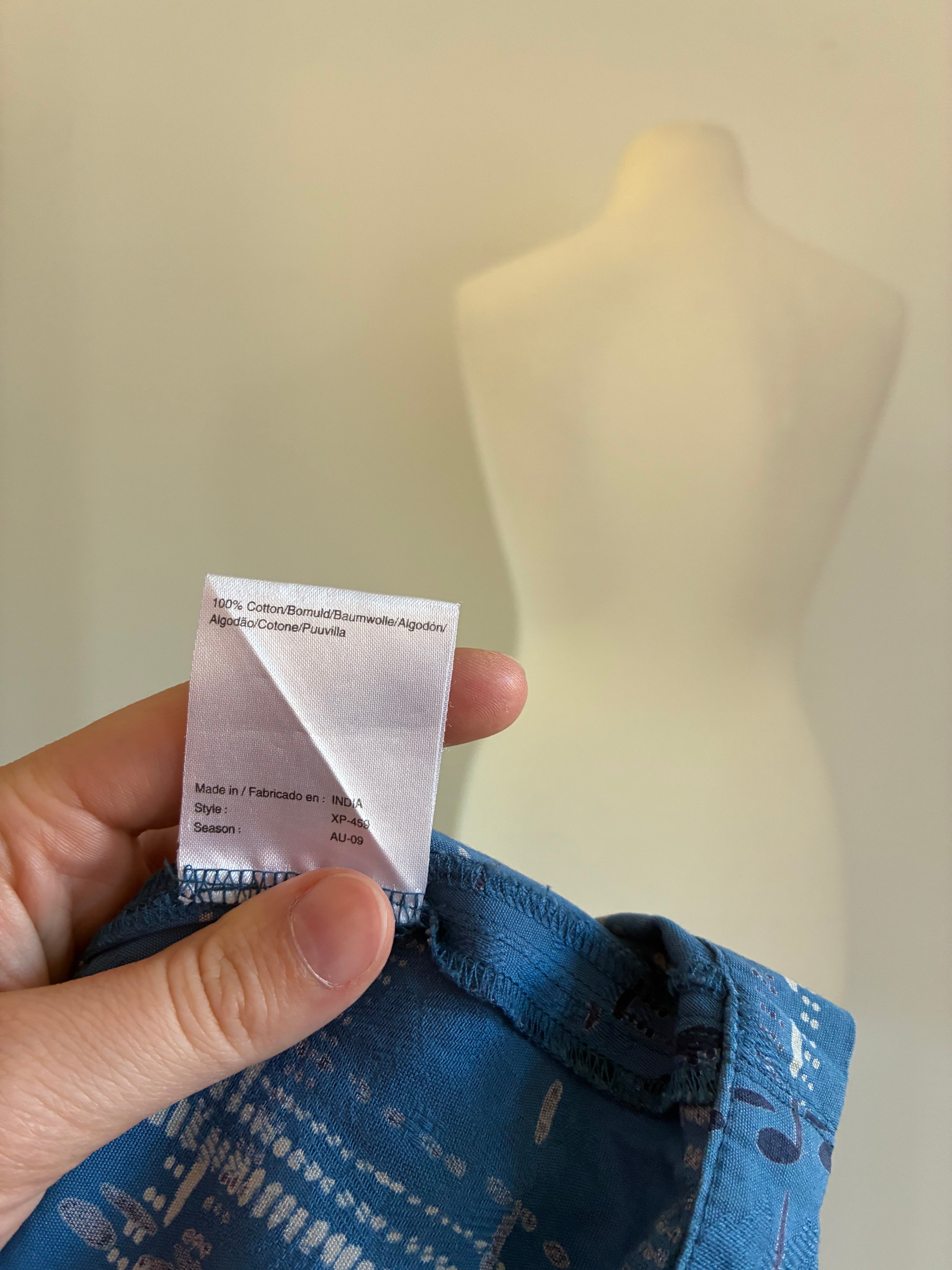 Noa Noa Bluse mit Stickerei und eckigem Ausschnitt – Größe M / 38