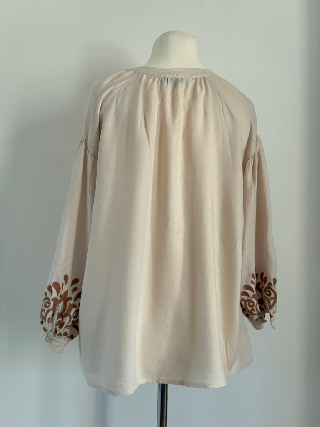 More & More Bluse Größe 44 in Braun und Creme mit Stickerei