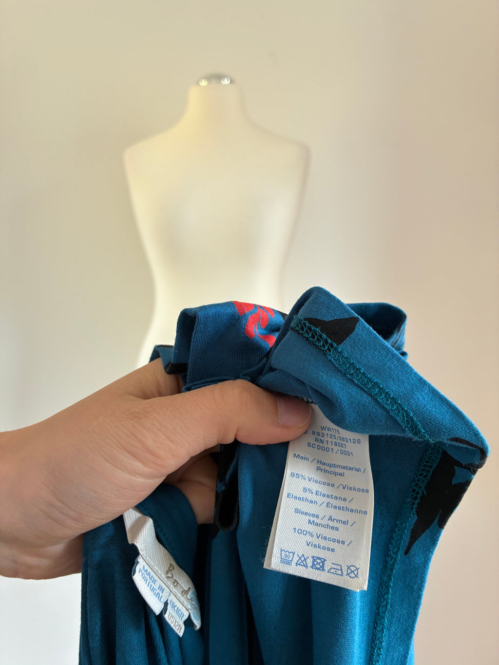 Boden Wickelkleid Petrol Blau mit Blumenprint – Gr. UK 16 / DE 44
