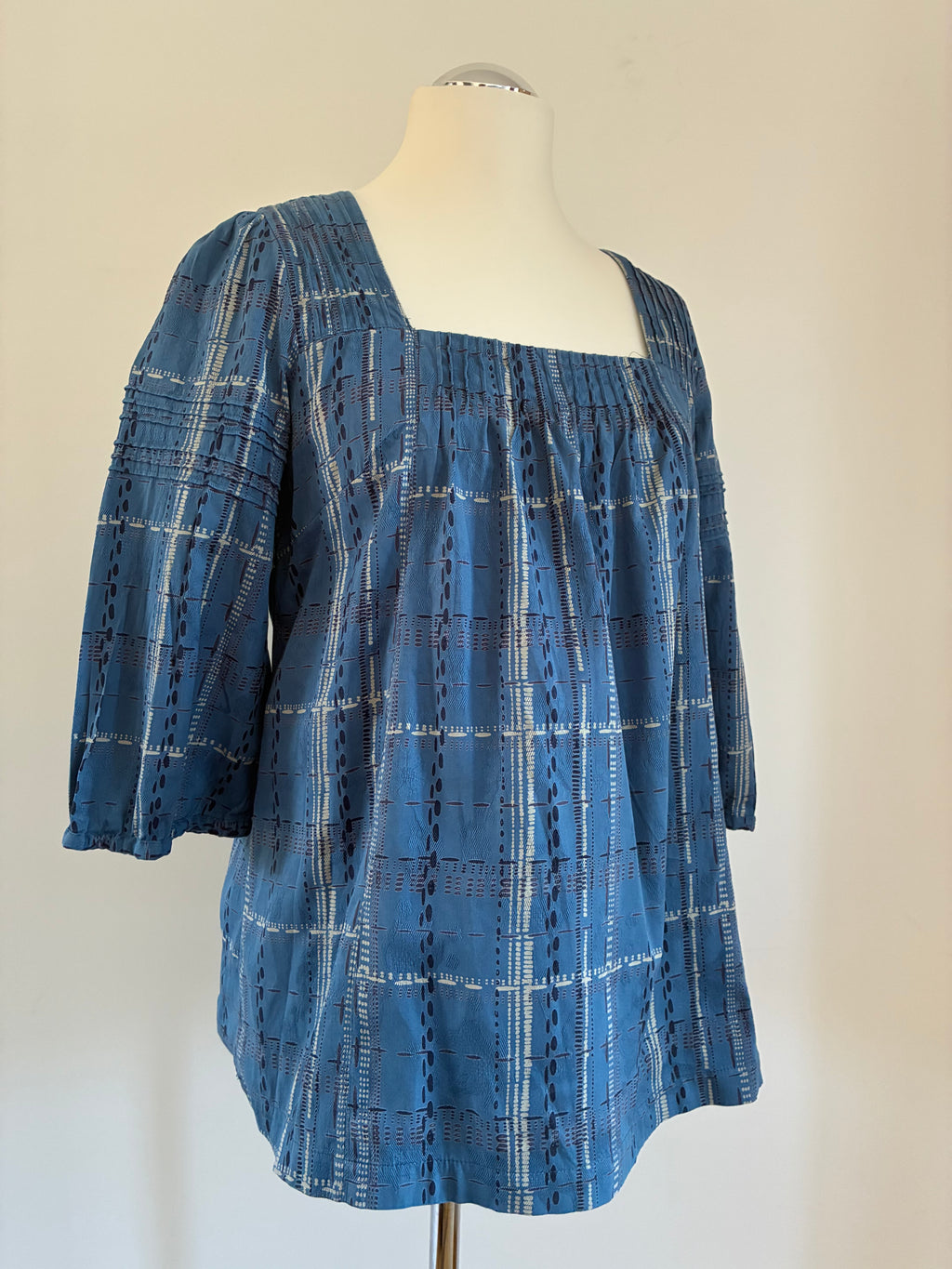 Noa Noa Bluse mit Stickerei und eckigem Ausschnitt – Größe M / 38