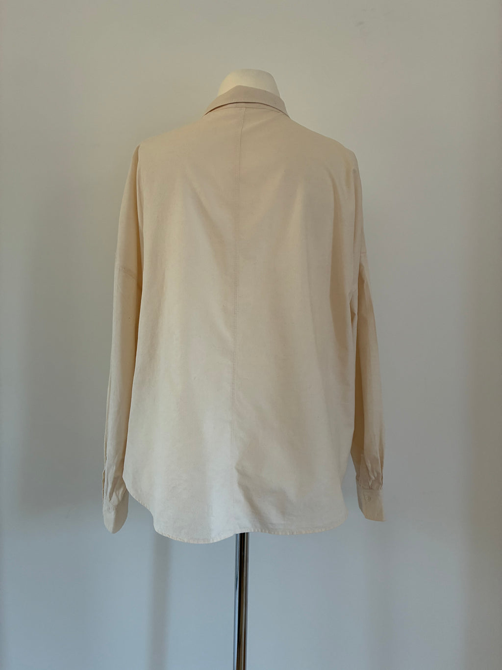Marc O’Polo Cordbluse Größe 42 in Creme mit lockerem Schnitt