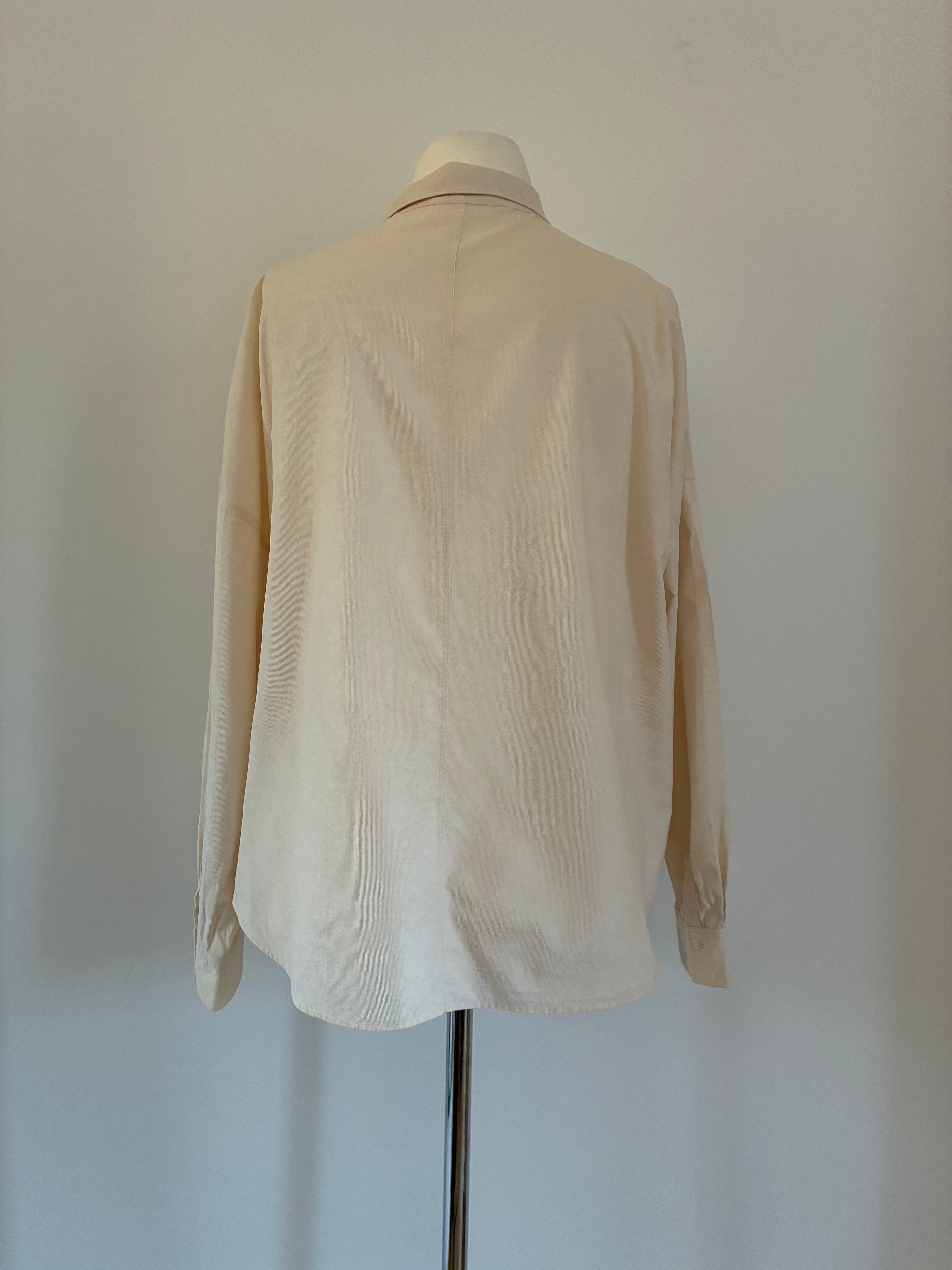 Marc O’Polo Cordbluse Größe 42 in Creme mit lockerem Schnitt