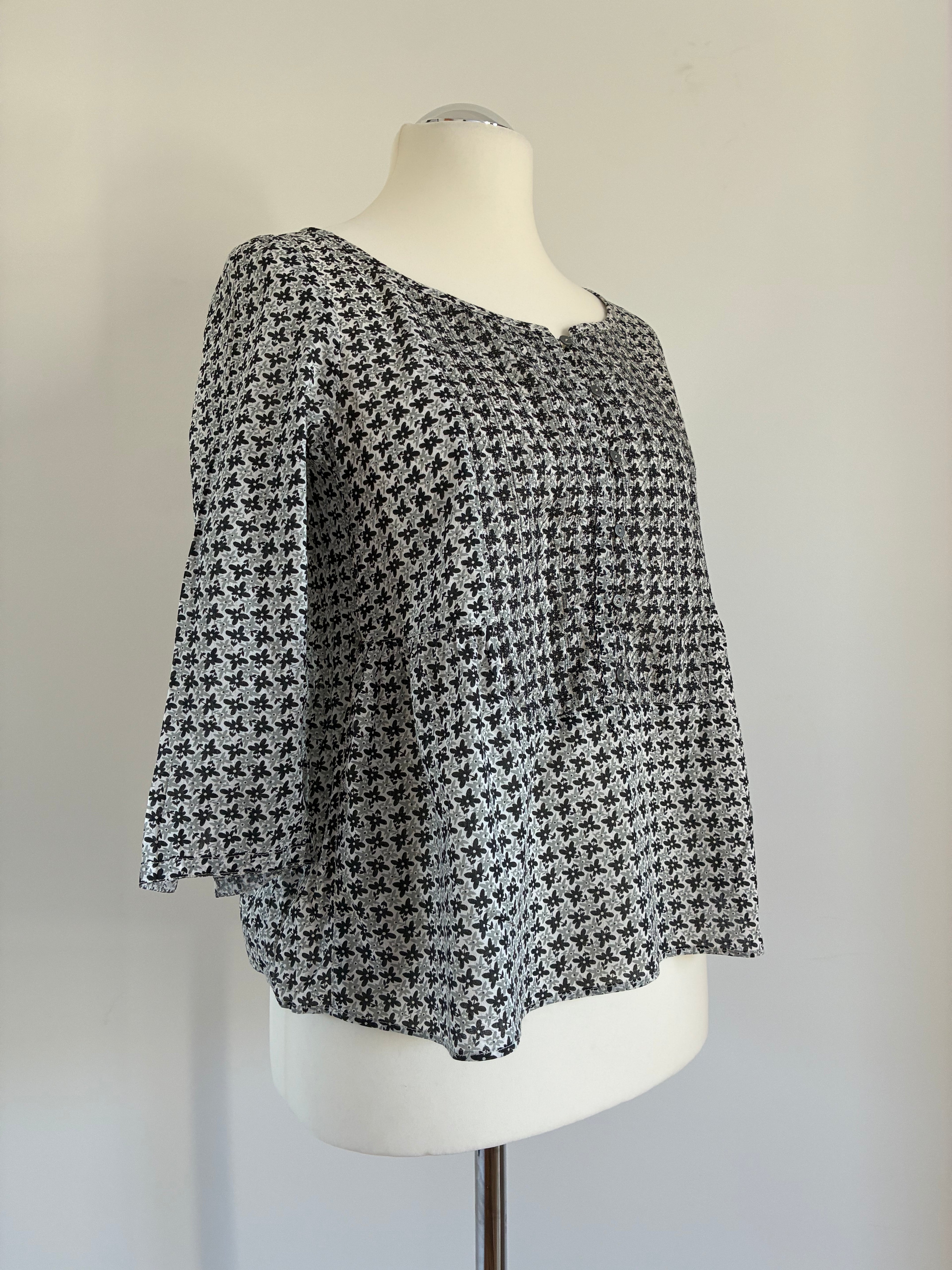 Noa Noa Bluse mit Blumenmuster im Vintage-Look – Größe S / 36