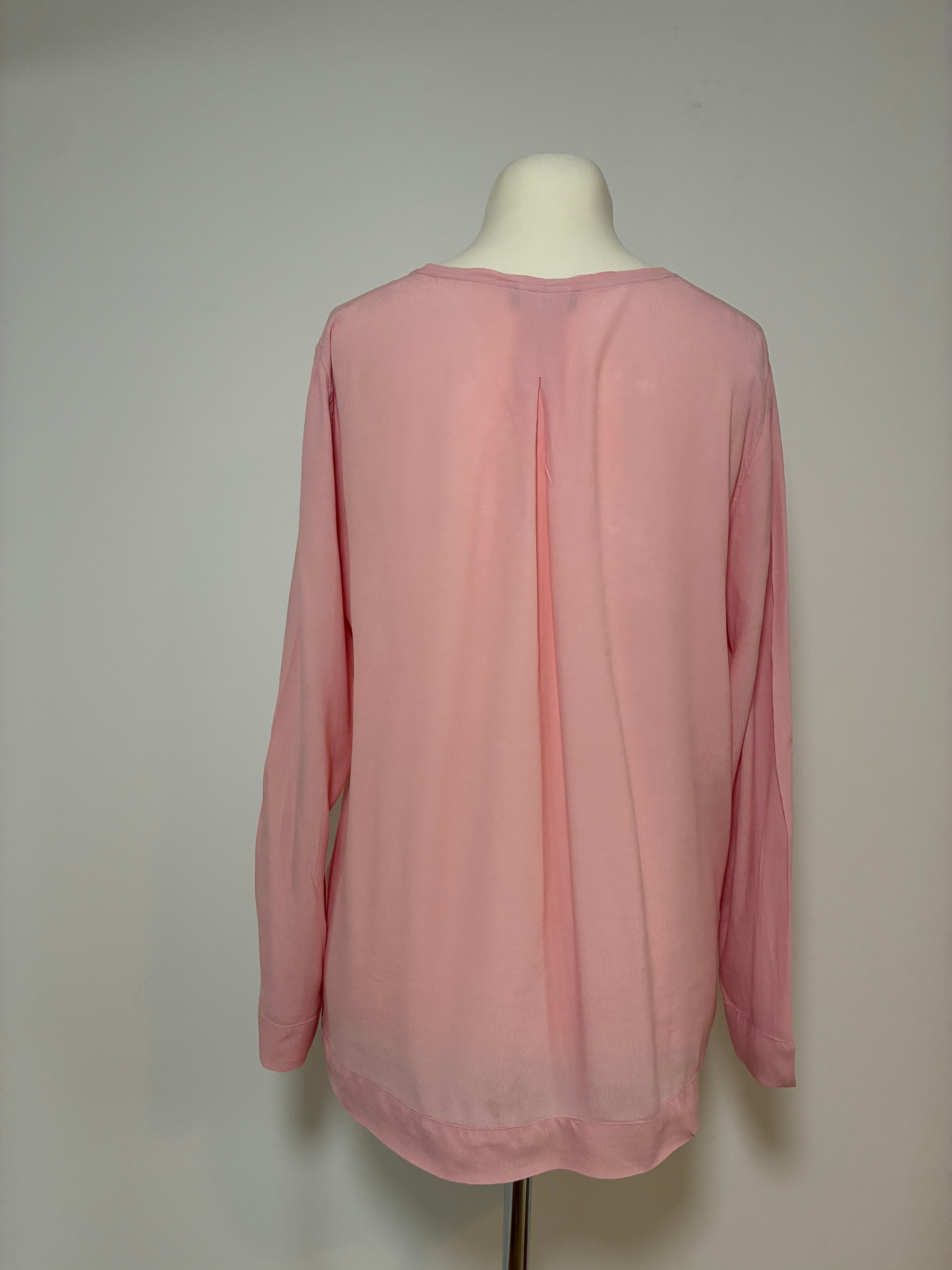 Lieblingsstück Bluse Größe 42 in zartem Rosé mit V-Ausschnitt