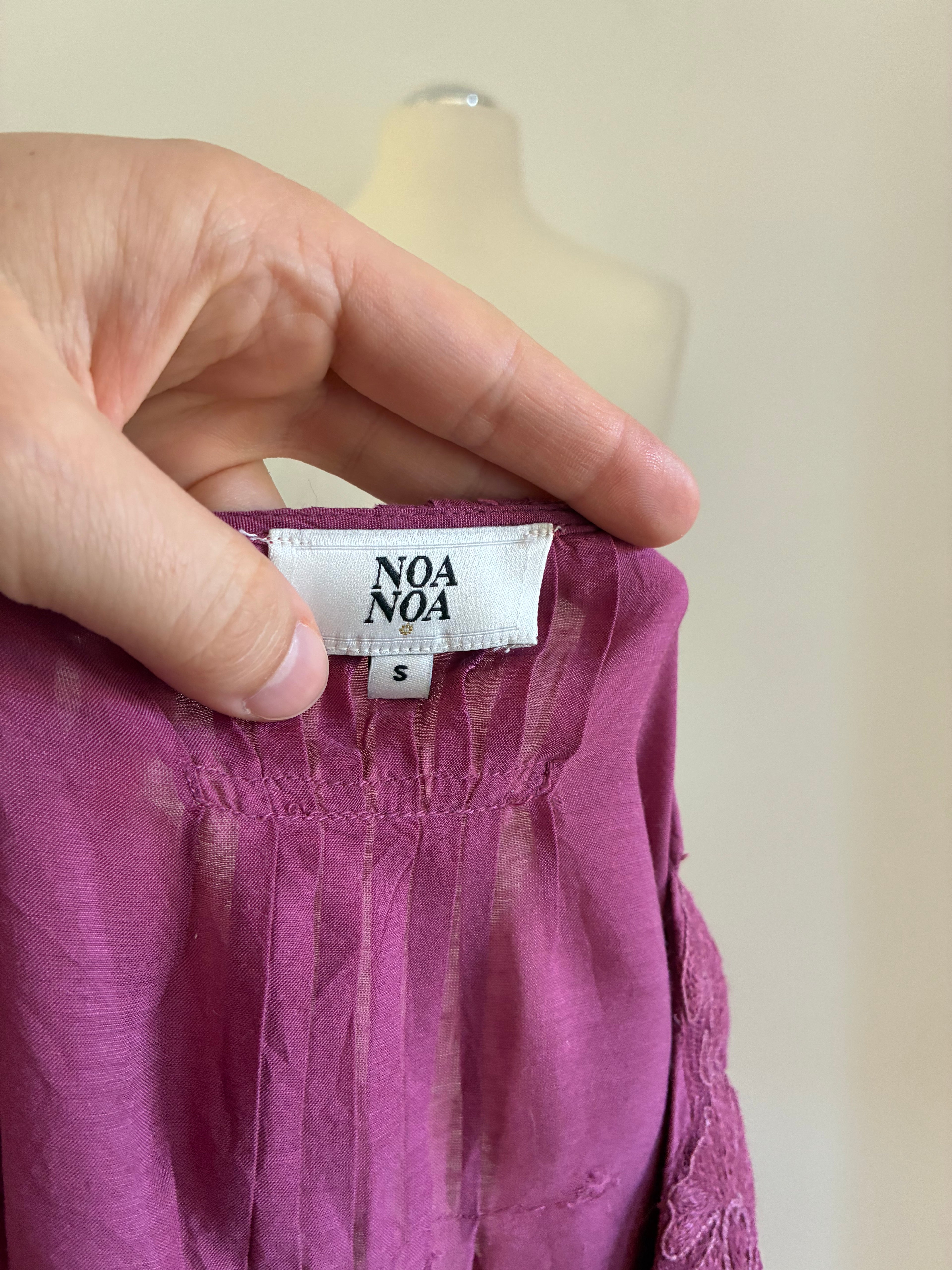 Noa Noa Bluse in Himbeer – Größe M / 38