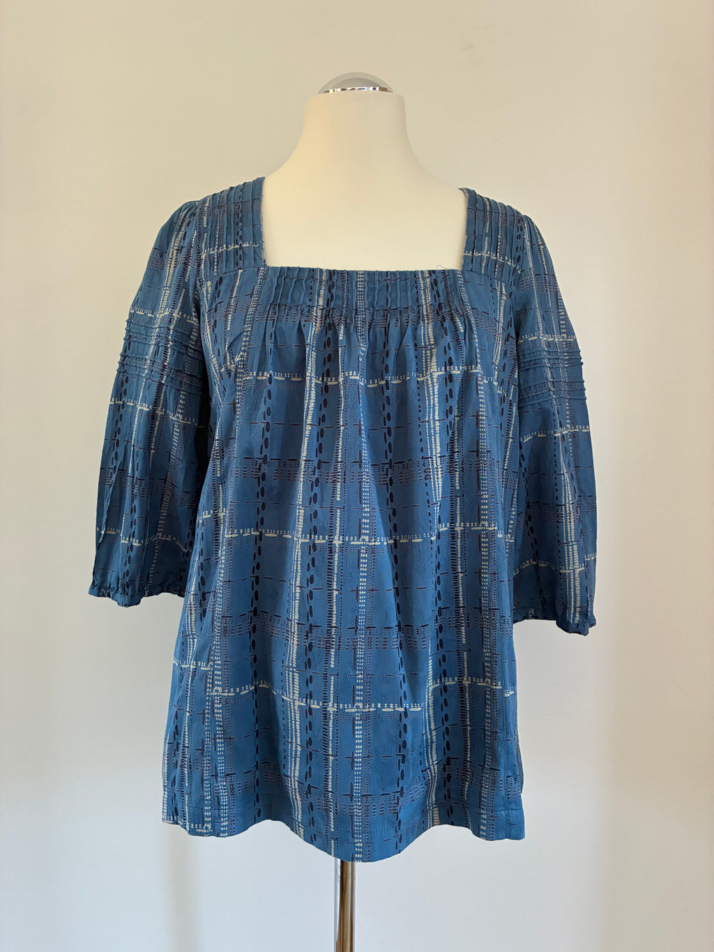 Noa Noa Bluse mit Stickerei und eckigem Ausschnitt – Größe M / 38