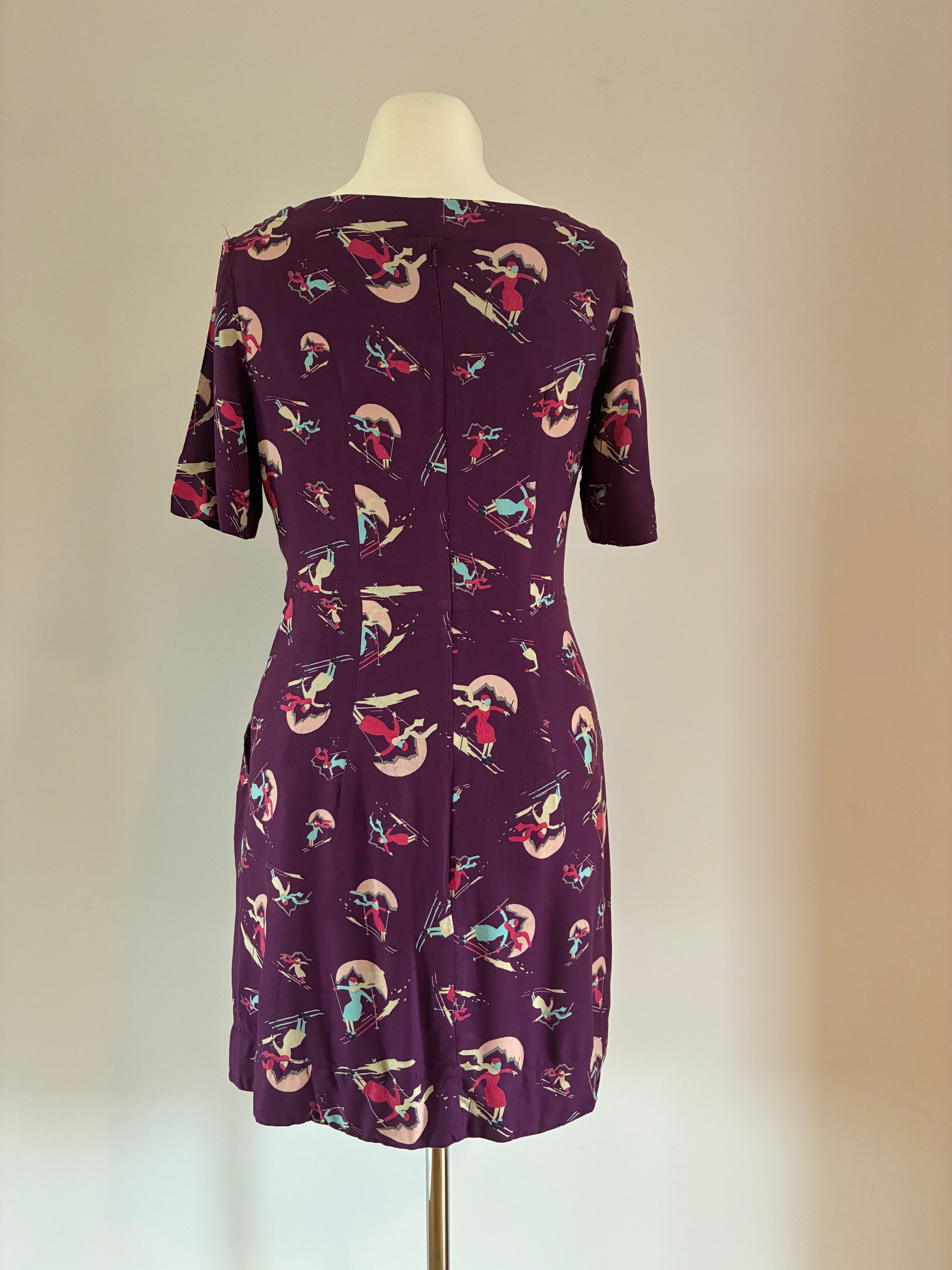 Emily and Fin Kleid Gr. 40 – lila mit buntem Print, selten getragen