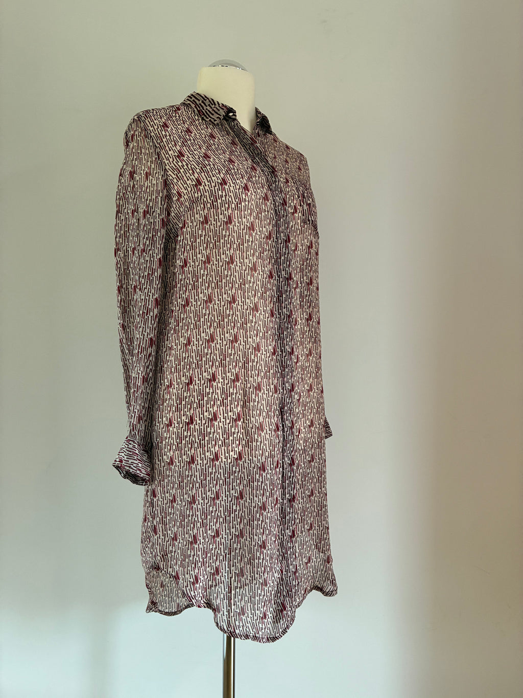Transparentes Noa Noa Kleid Gr. 36 in Creme und Rot