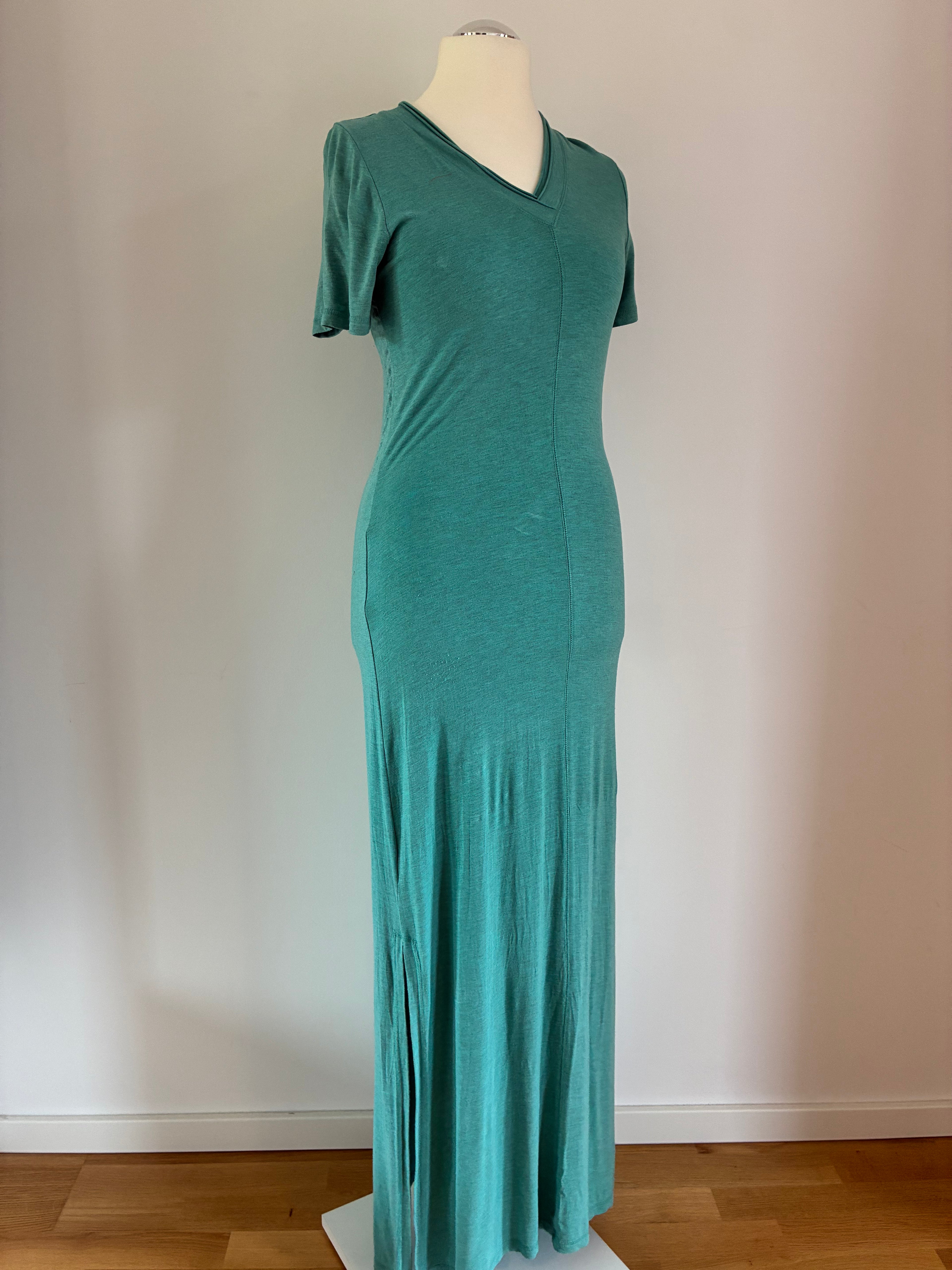 Cream Maxikleid Gr. 36 – türkis, bodenlang und mit Seitenschlitzen