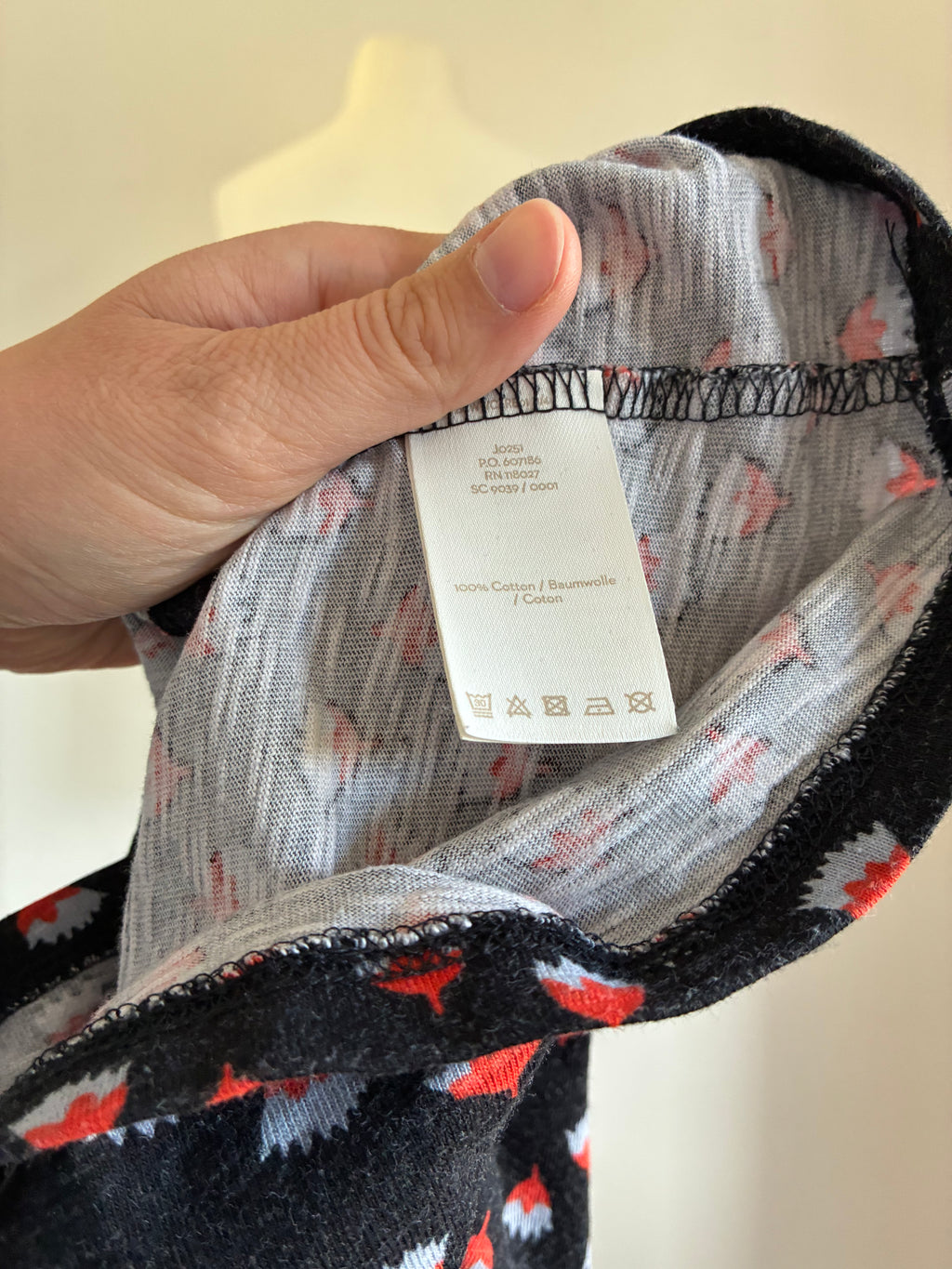 Boden Kleid Gr. 42/44 Schwarz Rot Tulpen-Print Baumwolle