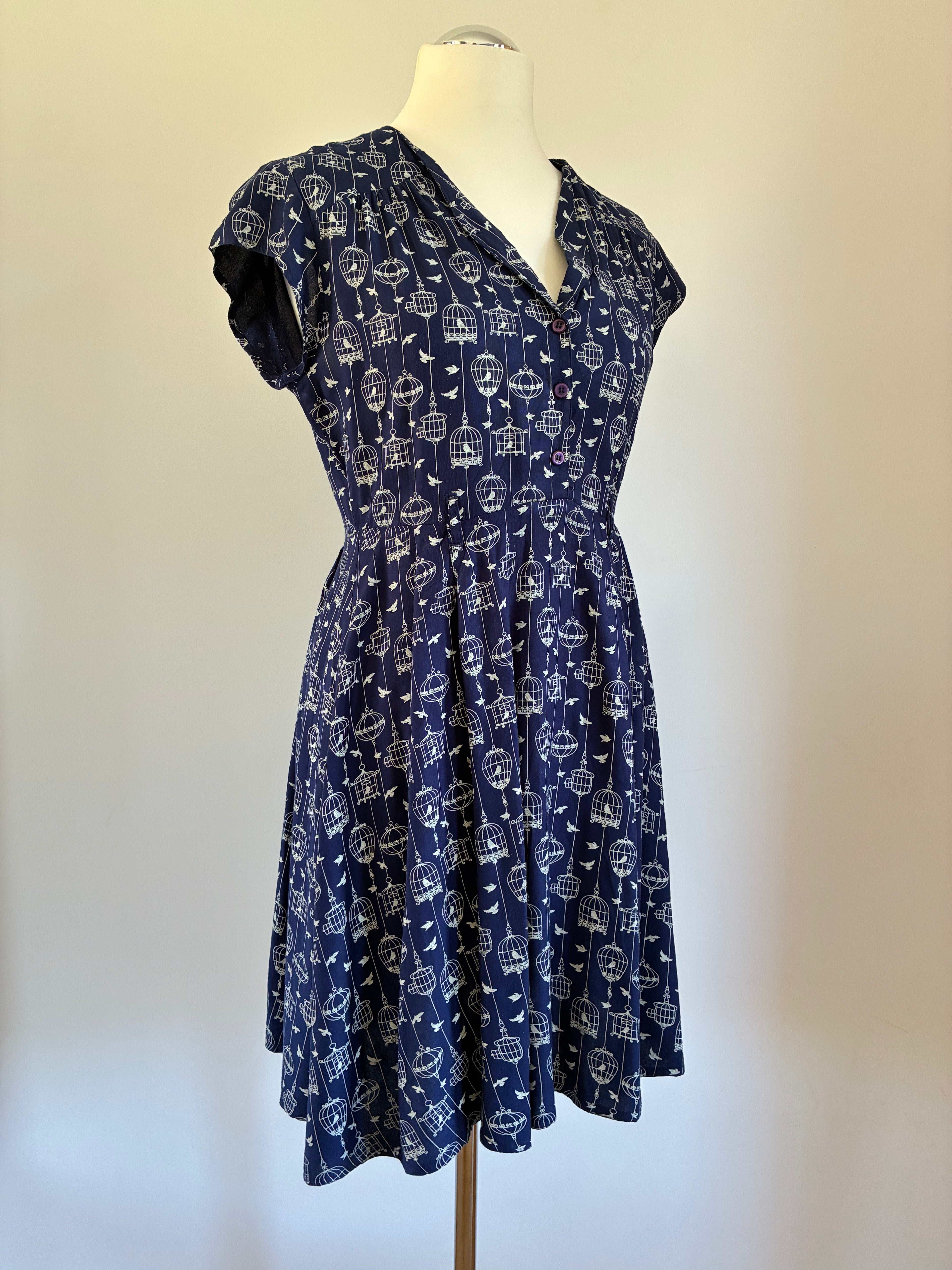 Circus Kleid, Größe L, Vorderansicht