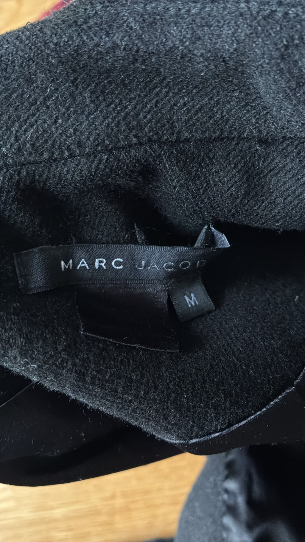 Marc Jacobs Mantel Größe M aus Wolle mit floraler Stickerei
