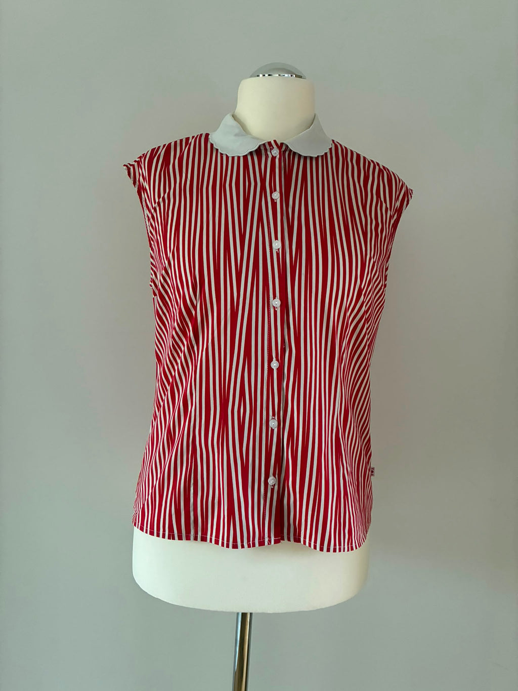 Blutsgeschwister Bluse, Größe L, Rot, Weiß, Vorderansicht