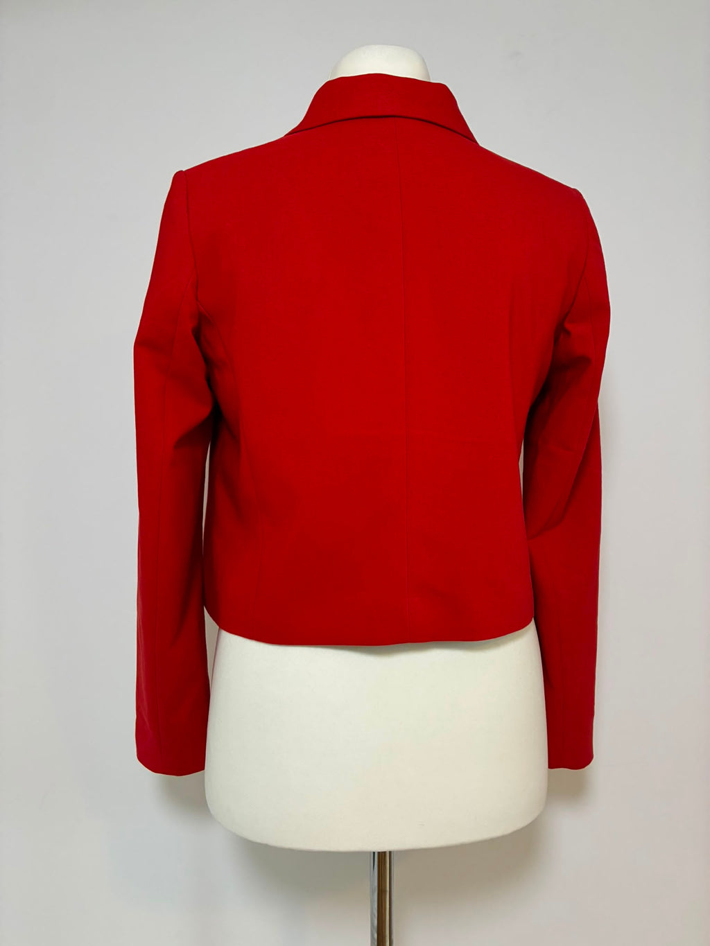 More & More Blazer Rot Gr. 36 – Kurz geschnitten, taillierte Kastenform