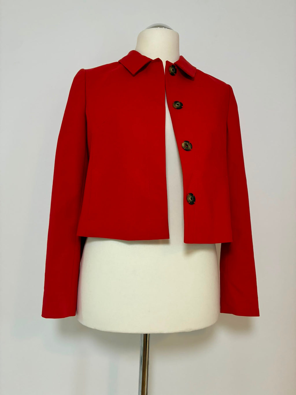 More & More Blazer Rot Gr. 36 – Kurz geschnitten, taillierte Kastenform