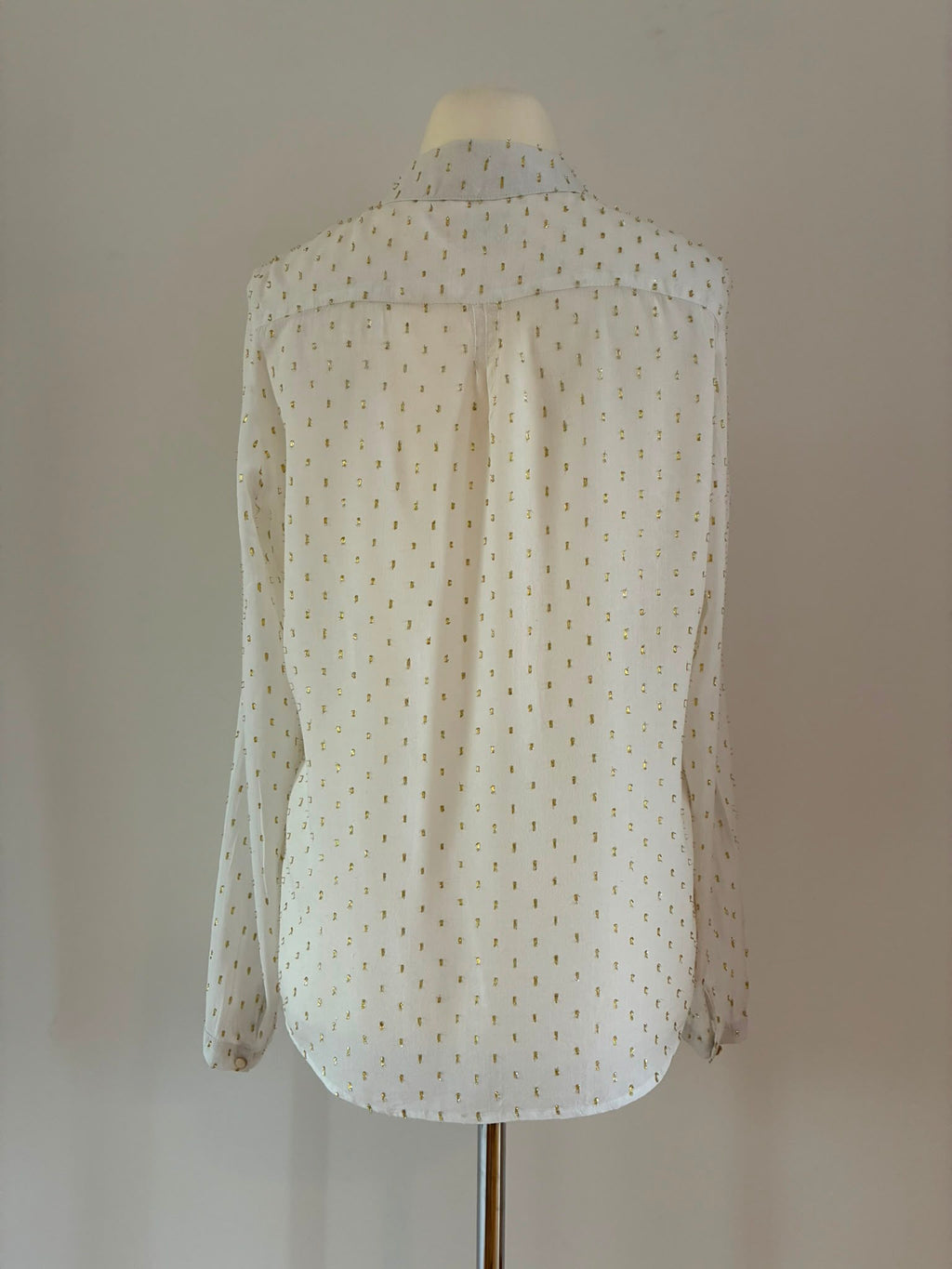 Sézane Bluse aus Ramie in Ecru mit goldenen Details Größe 42