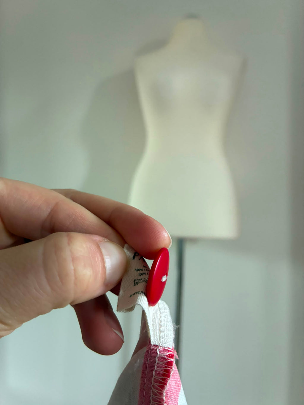 Palava Baumwollkleid in Rot Creme mit besonderem Print Größe 14