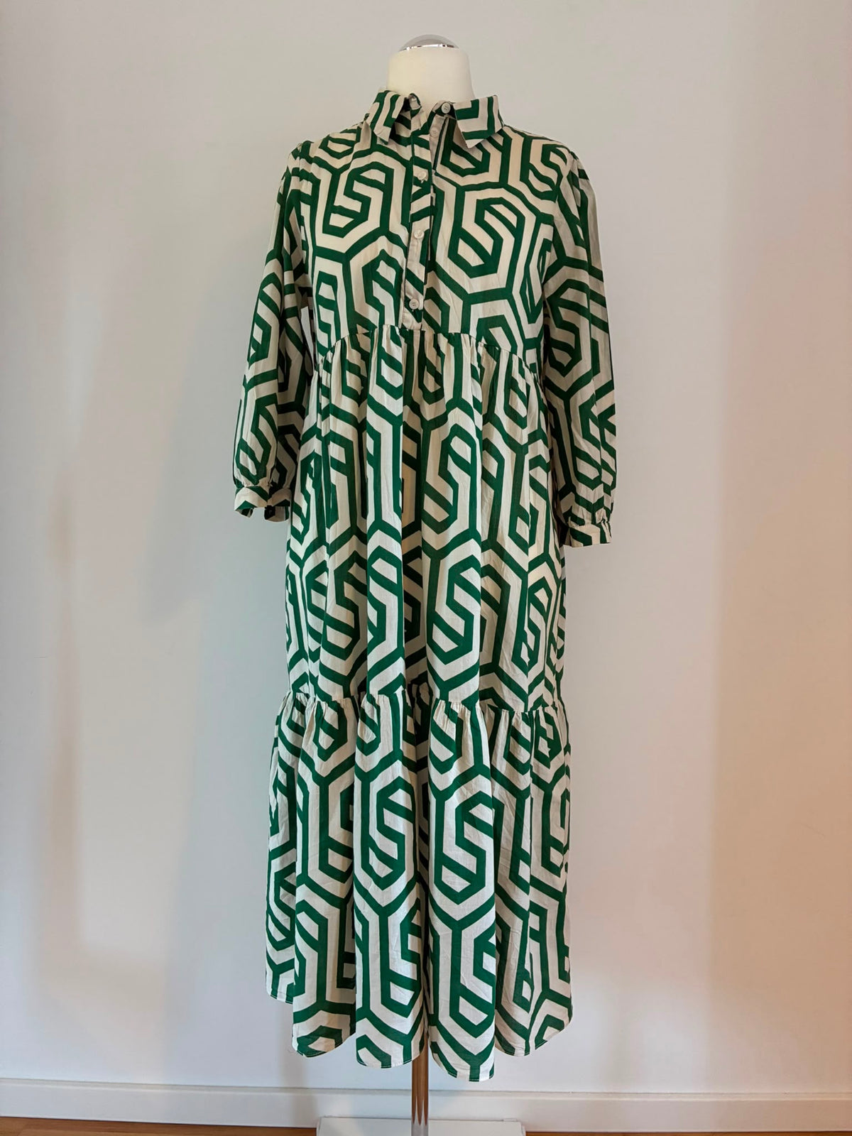 Zara Hemdblusenkleid, Größe XL, Grün, Weiß, Vorderansicht