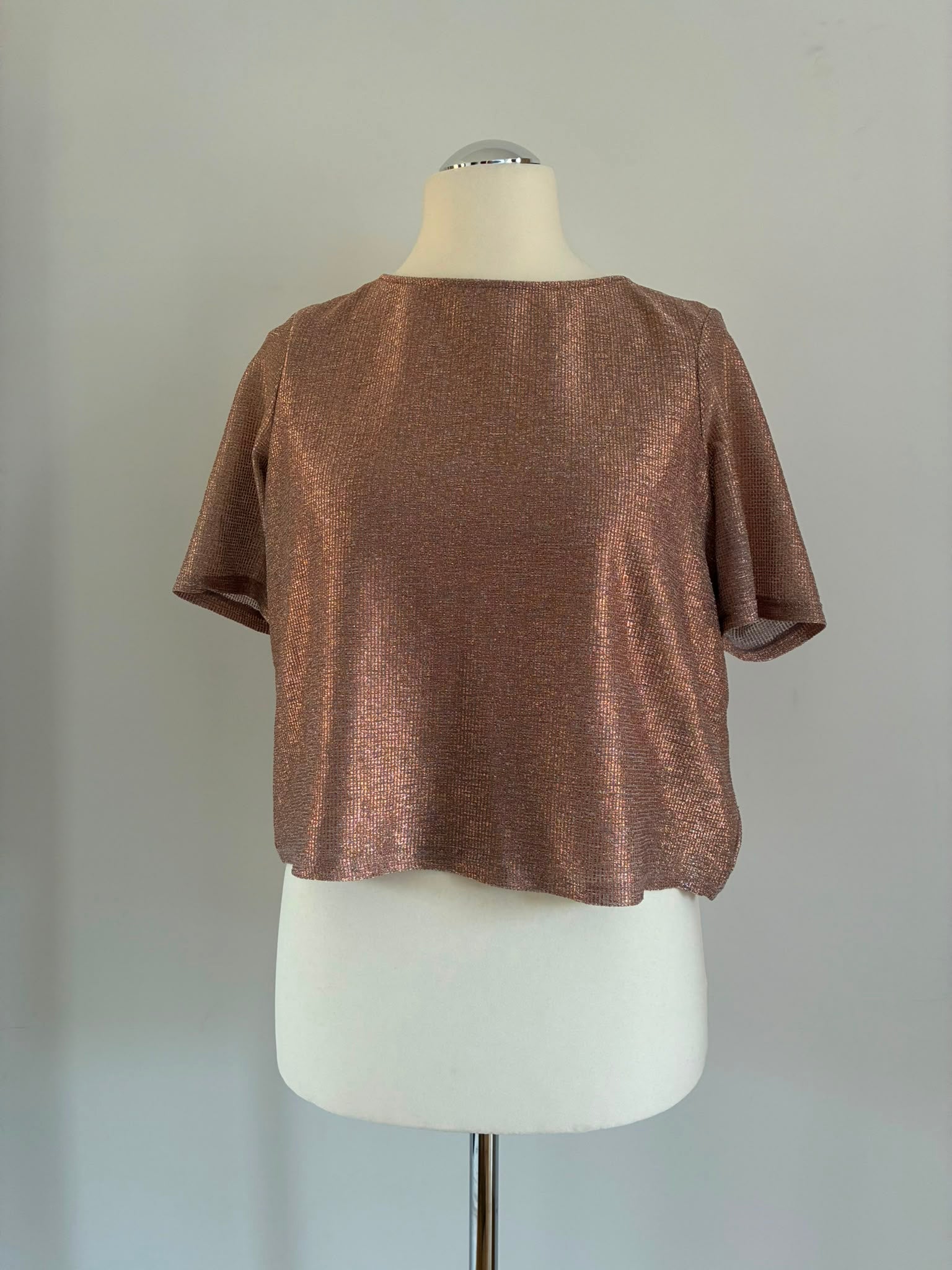 River Island Metallic Top in Roségold Größe 36