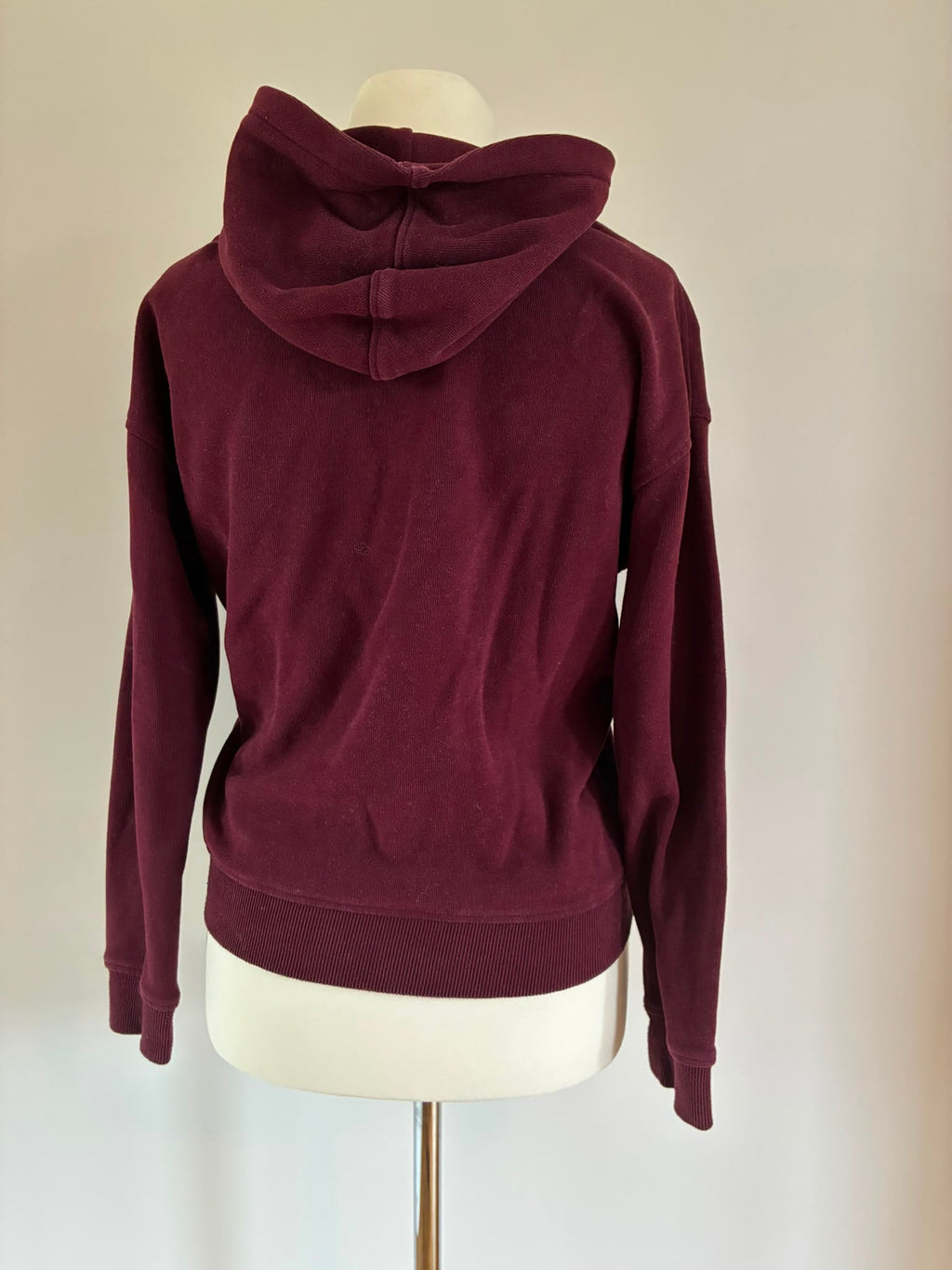 WWF x Reflect Studio Hoodie Größe XS in Bordeaux mit Pinguin-Stickerei