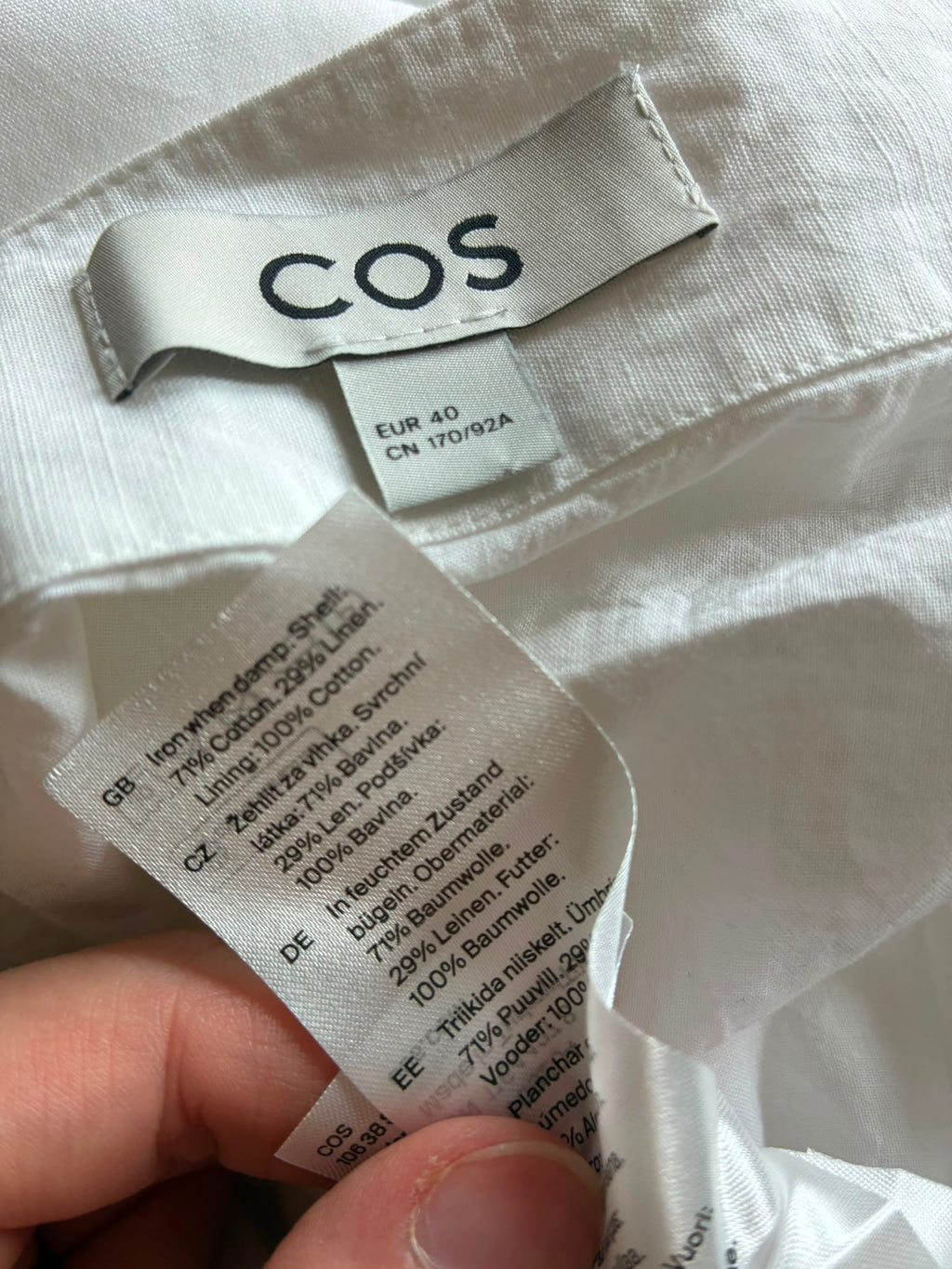 COS Markenetikett, Größe EUR 40, Materialzusammensetzung