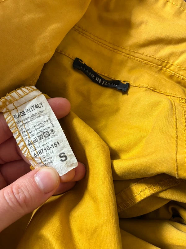 Trenchcoat, Etikett Detail
