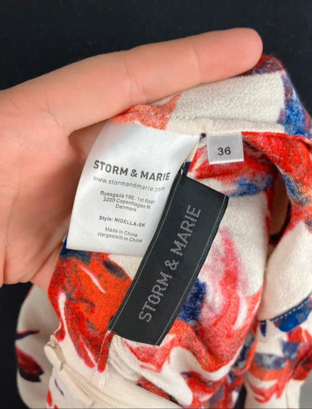 Storm & Marie Sommerrock Nigella-Sk, Bund und Stoff